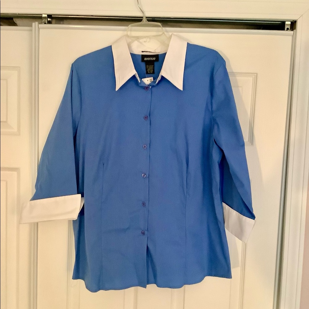NEW- Ladies Avenue Stretch Blouse - Size 18/20